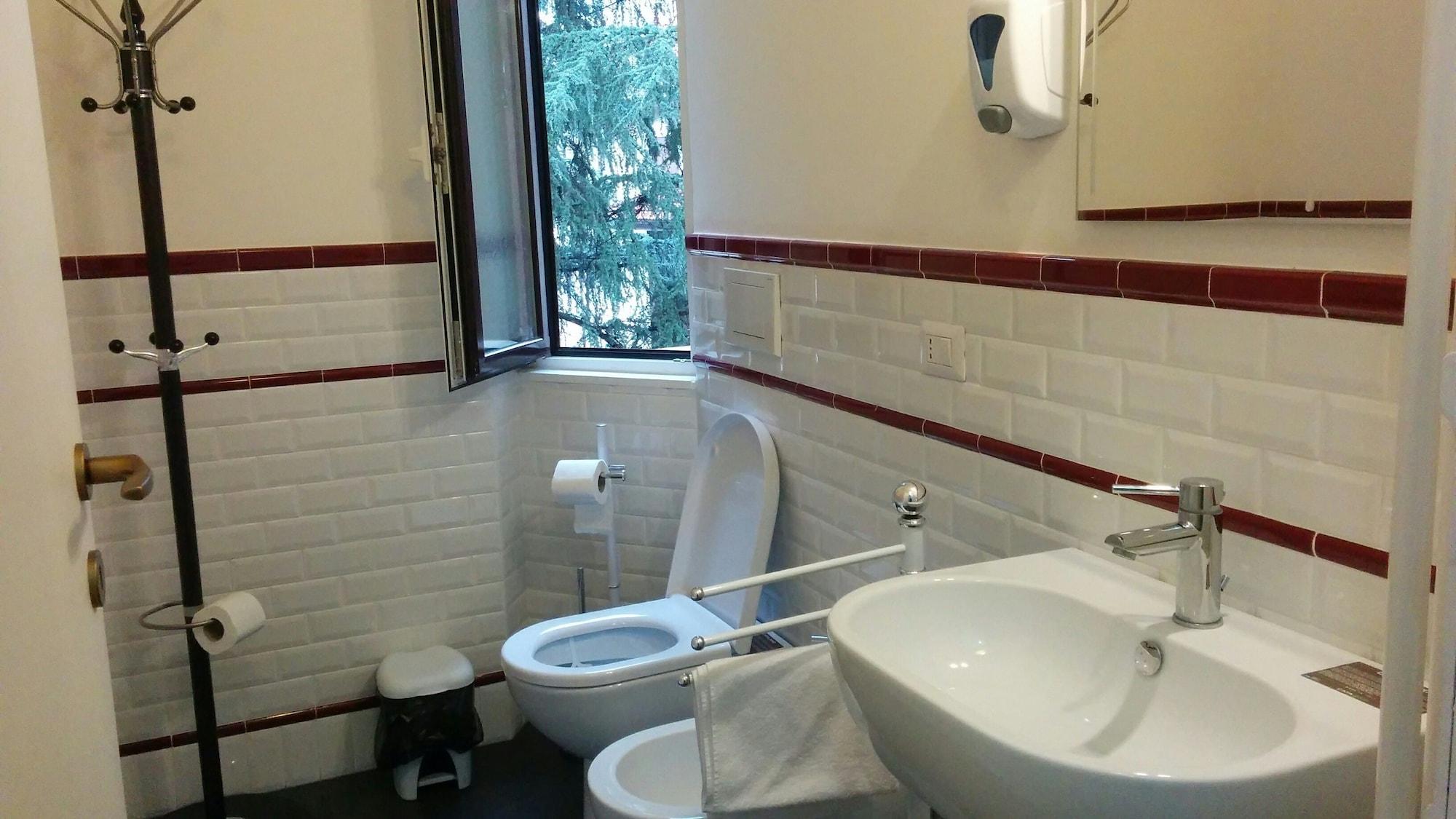 Adam'S House Hostel Milano Ngoại thất bức ảnh