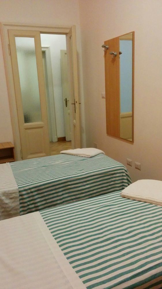 Adam'S House Hostel Milano Ngoại thất bức ảnh