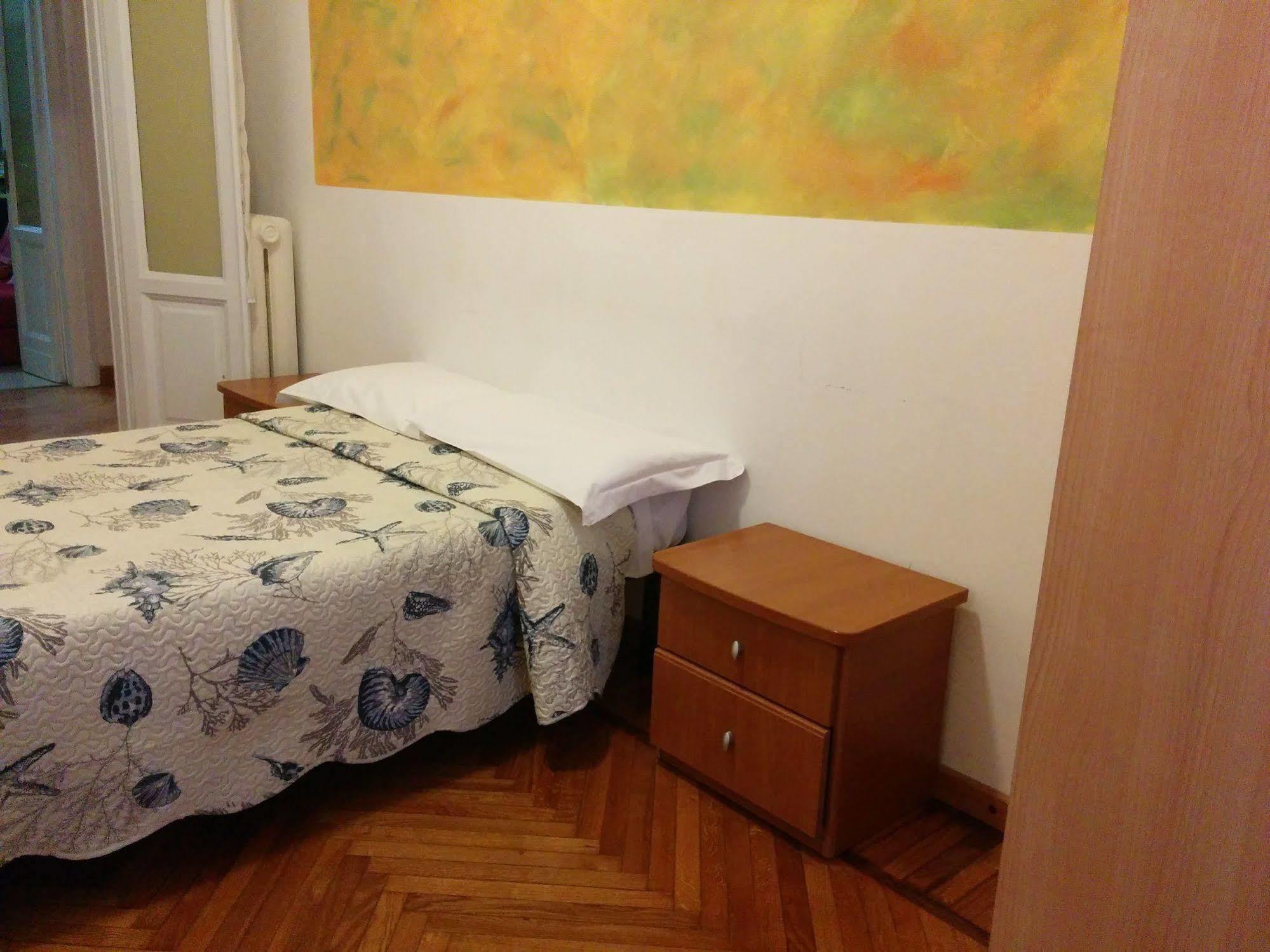 Adam'S House Hostel Milano Ngoại thất bức ảnh