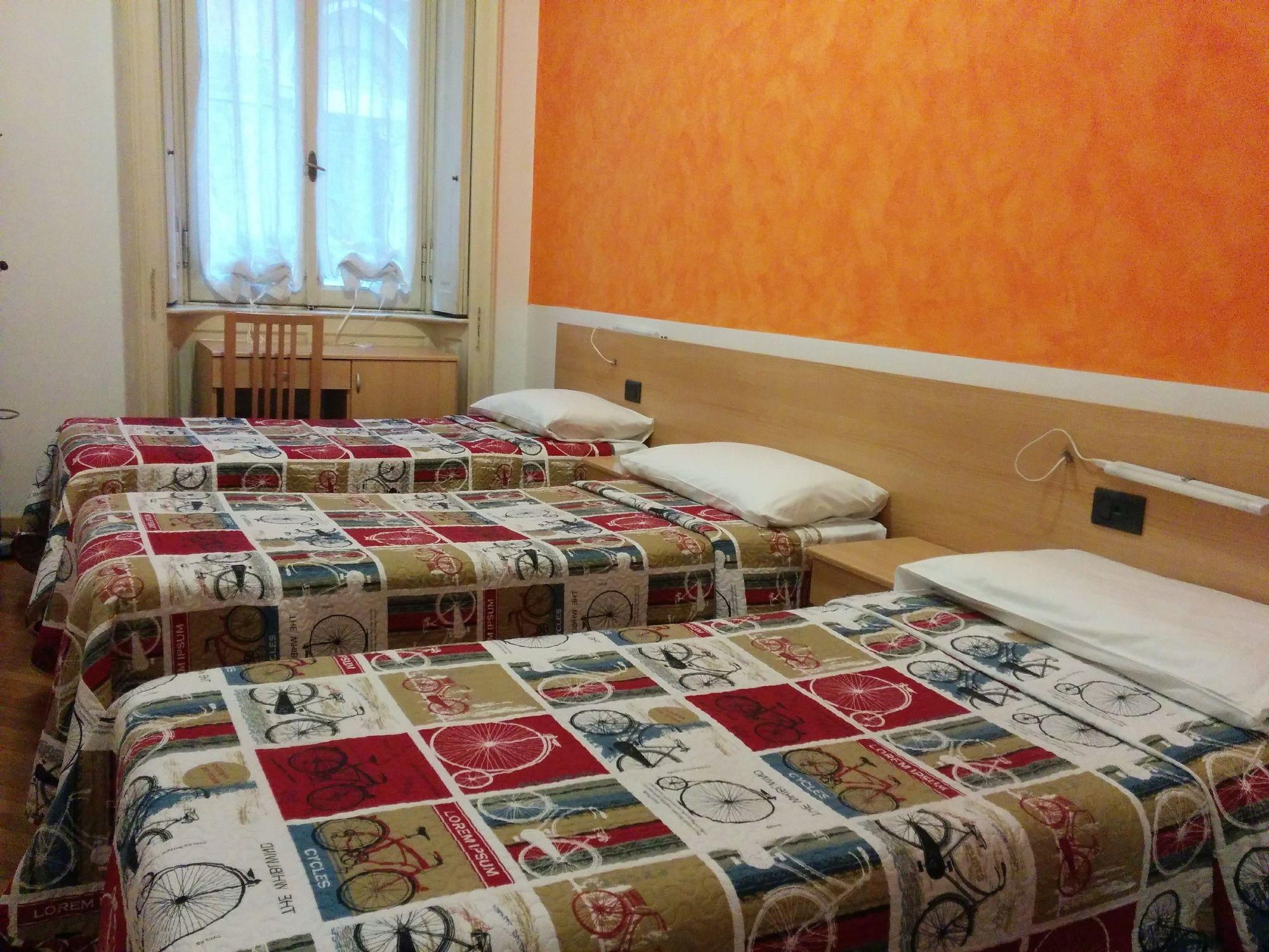 Adam'S House Hostel Milano Ngoại thất bức ảnh